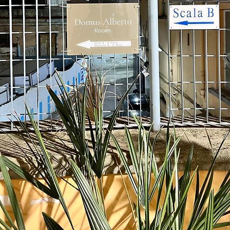 Domus Alberto Νάπολη Εξωτερικό φωτογραφία